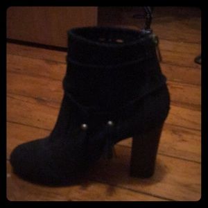 Cutest booties in history